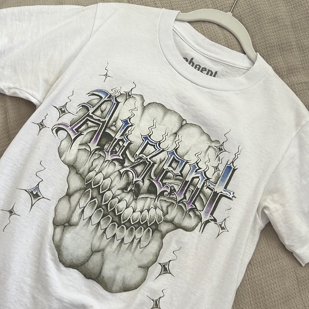 absent graphic tee